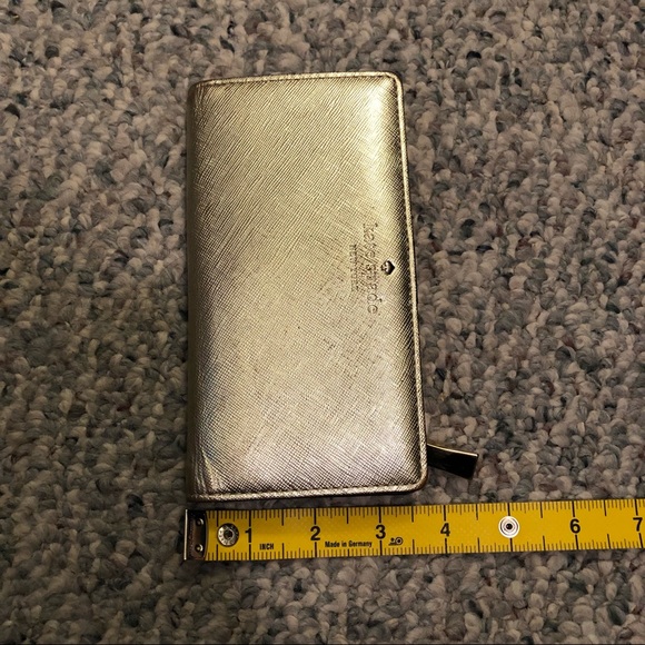 Kate Spade Darcy Slim Bifold Wallet 12 Card Slots Gold Black Polka Dot - Picture 12 of 14